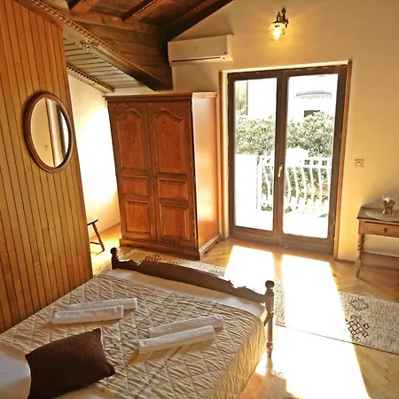 Vila Radic *